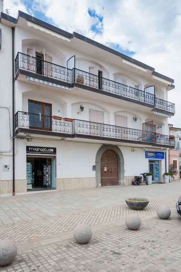 Appartamenti Casalvelino كاسال فيلينو المظهر الخارجي الصورة